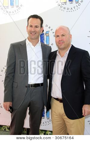 LOS ANGELES, CA - 4 de MAR: Darryl Frank, Justin Falvey en el I tiene 14 anual un sueño de la Fundación 