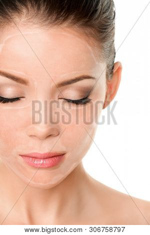 Collagen sheet mask facial mask infused with hydrolyzed anti-aging ingredients collagen super-food masks for women 's face lines and wrinkles diminished smoother and dewy skin.