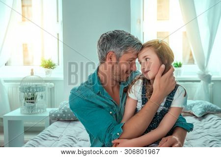 fathersday surprising little cute girl