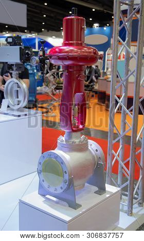 Industry Diaphragm Control Valve Flange Type Connection