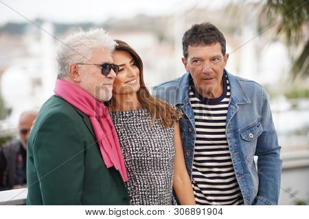 CANNES, FRANCE - MAY 18, 2019: Pedro Almodovar, Penelope Cruz and Antonio Banderas attend the photocall for 
