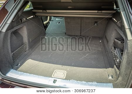 Audi Rs4 Trunk
