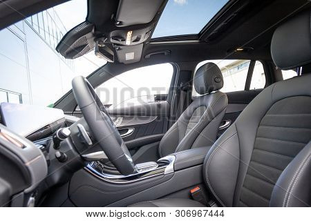 Mercedes-benz Eqc Ev Interior