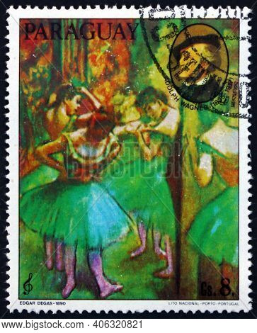 Paraguay - Circa 1980: A Stamp Printed In Paraguay Shows Painting Of Ballerina By Edgar Degas, And P