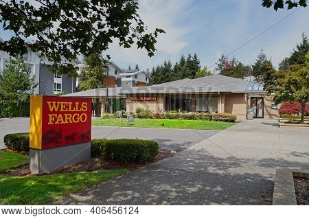 Kirkland Bank Branch. Wells Fargo Is A Global Banking Network Based In California. Us. August 2019.