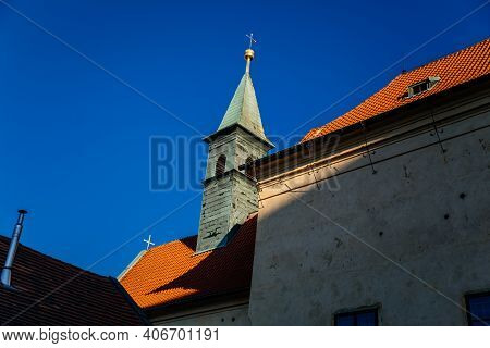 Capuchin Monastery, Church Of The Virgin Mary Angelic, Kostel Panny Marie A Sv. Andelu, Cannon Balls