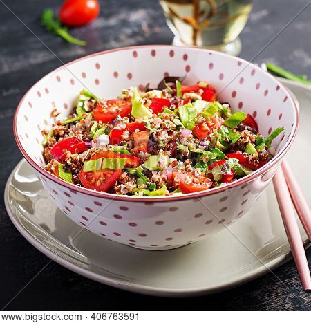 Tabbouleh With Quinoa. Tabbouleh Salad - Traditional Middle Eastern Or Arabic Cuisine. Vegetarian Sa