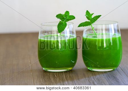 Jus d'herbe de blé sain