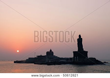 Vivekananda And Thiruvalluvar Statues