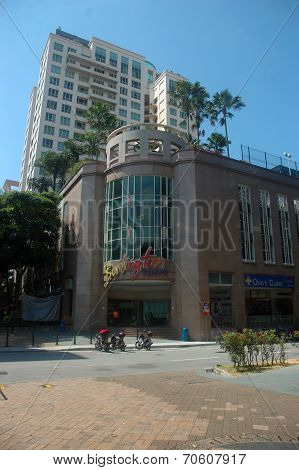 Skyscraper building