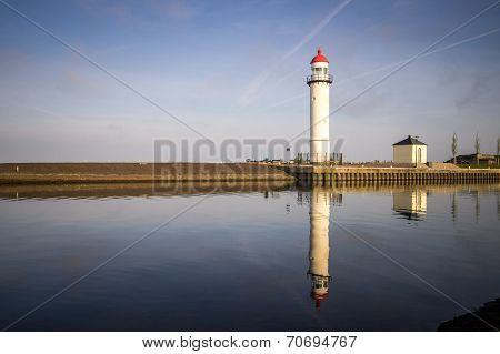 Lighthouse Hellevoetsluis