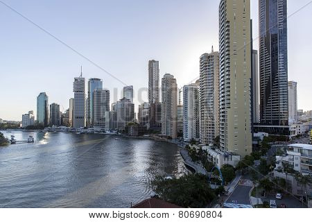 Sunset over Brisbane cityscape, on the Brisbane River