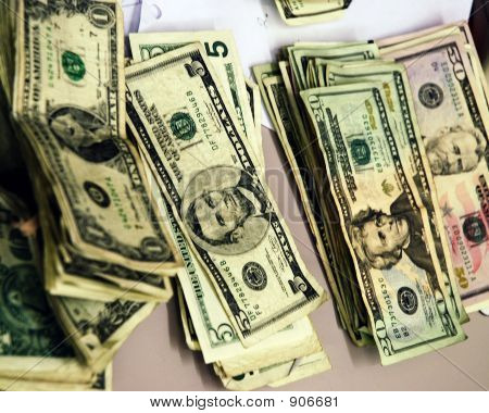 Dinero
