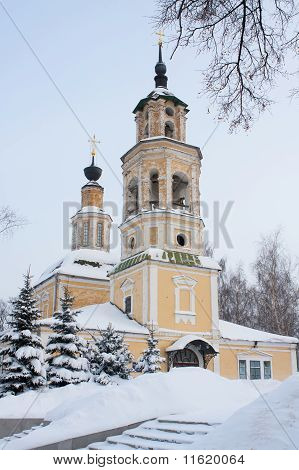 Nikolo-kremlevskaya kostel v Vladimir