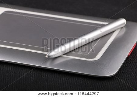 Small Size Pen Tablet With Stilus