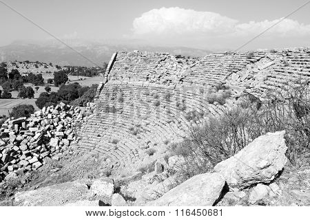 From The Hill In Asia Turkey Selge Old Architecture Ruins And Nature