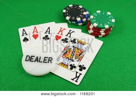 Full House avec une puce de revendeur sur le dessus