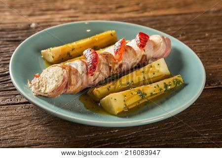 Delicious Chicken With Bacon And Palmito Grilled Pupunha