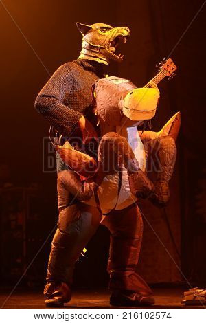 HUNTINGTON, NY-OCT 31: Singer P-Nut of 311 performs onstage at the Paramount on October 31, 2017 in Huntington, New York.