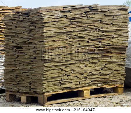 decorative building stone on a pallet can be used for advertising.