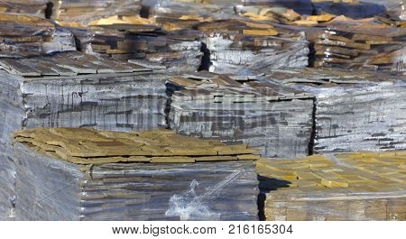 decorative building stone on a pallet can be used for advertising.