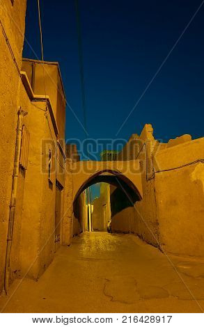 Beautiful Mud-brick Hosseinieh