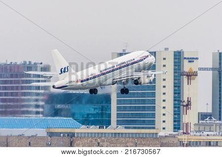 Airbus A319 Azerbaijan Airlines, Airport Pulkovo, Russia Saint-petersburg 06 March, 2016.