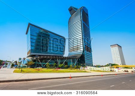 Phnom Penh, Cambodia - March 24, 2018: Vattanac Capital Tower Is A 188 Meters High Skyscraper In Phn