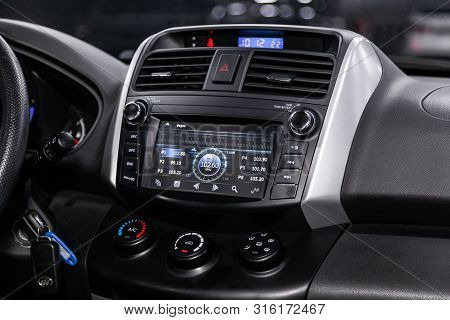 Novosibirsk, Russia - July 30, 2019: Lifan X60, Close-up Of The Dashboard, Adjustment Of The Blower,