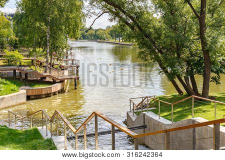 Moscow, Russia - July 22, 2019: View Of Pond On Vdnh At Sunny Summer Morning. Vdnh Park Is Popular T
