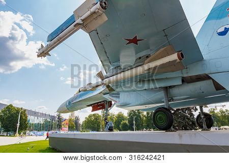 Moscow, Russia - July 22, 2019: Russian Fighter-bomber Su-27 In Vdnh Park In Moscow. Exterior Of Vdn