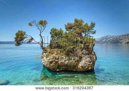Stone Brela (kamen Brela) Near Punta Rata Beach Along The Adriatic Sea In Brela, Croatia