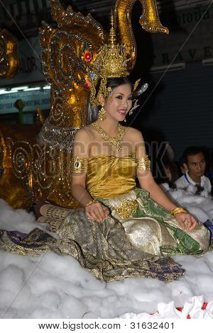 Loy Krathong festival i Chiang Mai-Thailand