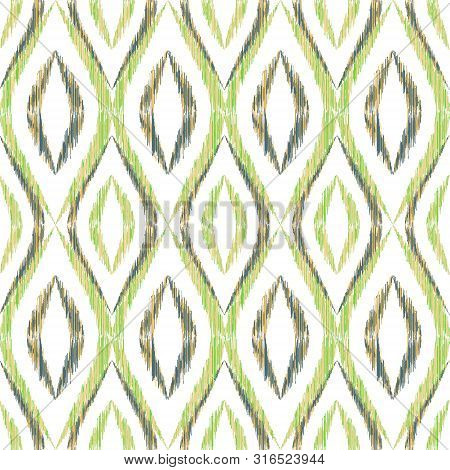 Ikat Ogee Seamless Vector Pattern Design. Ethnic Fabric Print Geometric Ikat Pattern. Smooth Ogee Se