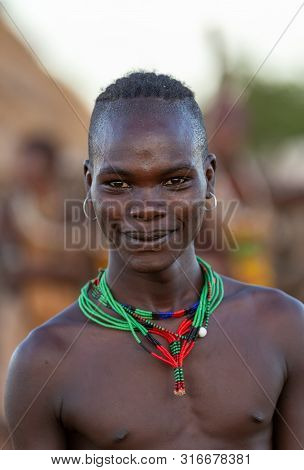 Hamar Tribe Of The Omo River Valley, Southwestern Ethiopia