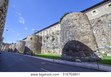 Leon, Spain - June 25th 2019: Leon Roman City Walls. Built In The 1st Century Bc And Enlarged In The
