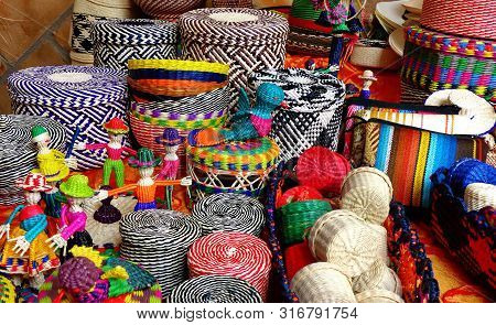 Various Wicker Souvenirs - Baskets, Dolls, Bottles, Vases, Hats And More - Made From Toquilla Straw,