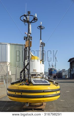 Fairhaven, Massachusetts, Usa - August 11, 2019: Fugro Seawatch Wind Lidar Buoy Waiting To Be Deploy