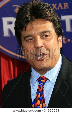 Los Angeles, ca 22. Juni: Erik Estrada bei der Weltpremiere von 'Ratatouille' im Kodak Theater 