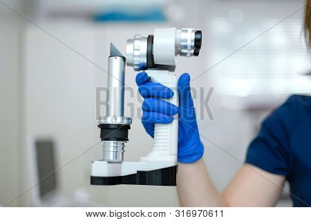 Medical Professional Ophthalmologist Equipment Device Slit Lamp.
