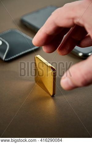 Pocket Size Kinetic Skill Toy. Flipo Flip Kinetic Toy