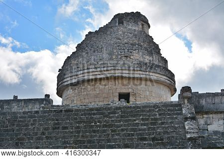 Observatory El Caracol. Mayan Archeological Site Of Chichen Itza, Yucatan, Mexico.