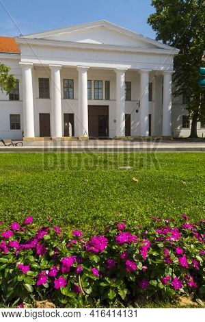 Tolna County Arhives In The Bela King Square In Szekszard