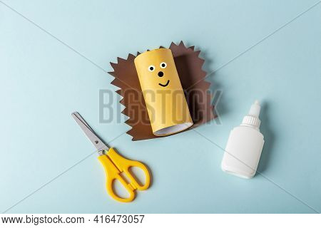 Diy And Kids Creativity. Step By Step Instruction: How To Make Hedgehog From Toilet Roll Tube. Step3