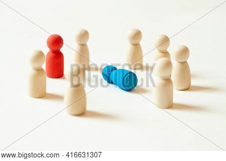 The Concept Of Contact Between People Opponents. Arbitrator And Mediator. Compromise In Disputes And