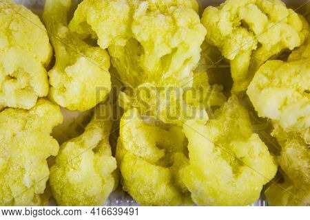 Cauliflower Quick-frozen Green Color With Beautiful Veins, Useful Products Vitamins