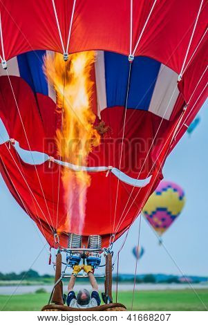 CHAMBLEY, Francia - 4 agosto: Mondial hot Air Ballon reunion in Lorena 4 agosto 2006, in Chambley