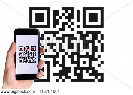 Id Qr. Hand Holding Mobile Smartphone Screen For Online Pay, Scan Barcode Technology With Qr Code Sc