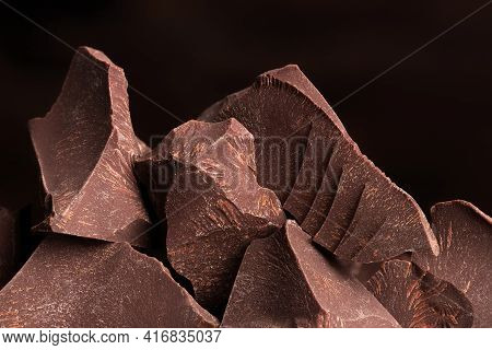 Heap Of Bitter Chocolate, Piece Sweet Cocoa Desser