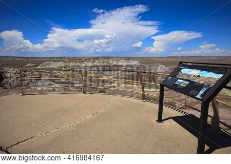 Arizona / Usa - August 01, 2015: Wiewpoint In Petrified Forest National Park, Arizona, Usa